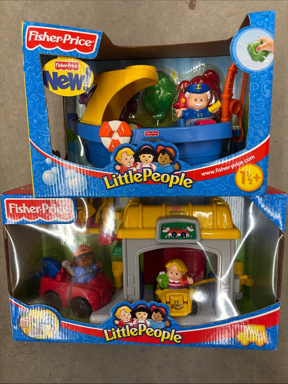 Fisher-Price Little People Playset with Blue, Yellow, Red, Green Pieces